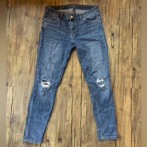 White House Black Market the Skinny denim jean. Size 8.